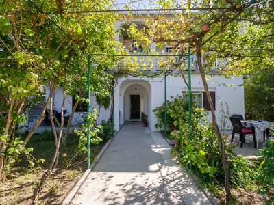 Ferienwohnung für 4 Personen (85 m²) in Lopar 4/10