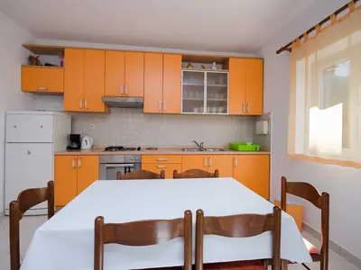 Ferienwohnung für 4 Personen (85 m²) in Lopar 7/10