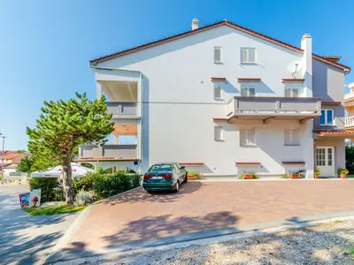 Ferienwohnung für 3 Personen (33 m²) in Lopar 6/10