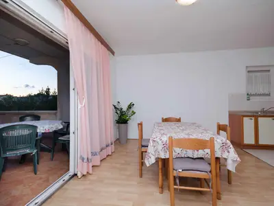 Ferienwohnung für 5 Personen (90 m²) in Lopar 9/10