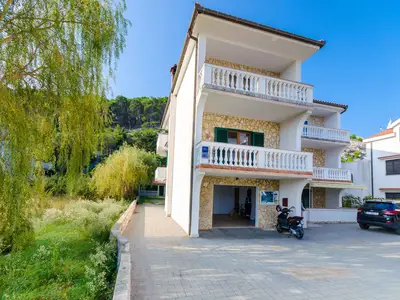 Ferienwohnung für 6 Personen (75 m²) in Lopar 2/10