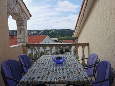 Ferienwohnung für 6 Personen (80 m²) in Lopar 2/10