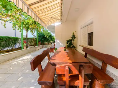 Ferienwohnung für 5 Personen (65 m²) in Lopar 4/10