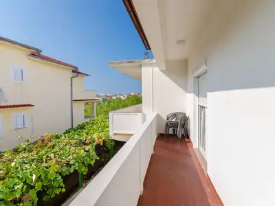 Ferienwohnung für 5 Personen (85 m²) in Lopar 4/10