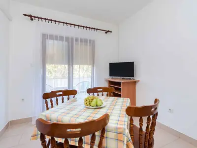 Ferienwohnung für 5 Personen (70 m²) in Lopar 10/10