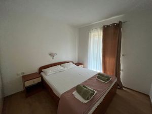 22019965-Ferienwohnung-6-Lopar-300x225-3