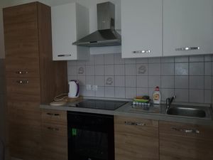 22019883-Ferienwohnung-4-Lopar-300x225-4