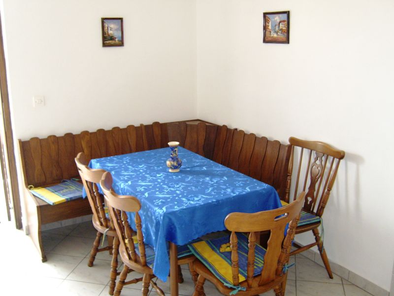 23934004-Ferienwohnung-4-Lopar-800x600-1