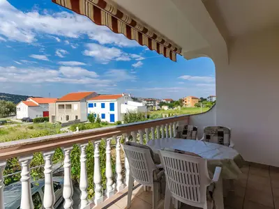 Ferienwohnung für 5 Personen (90 m²) in Lopar 8/10