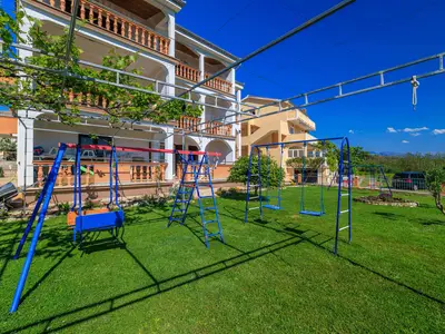 Ferienwohnung für 6 Personen (120 m²) in Lopar 9/10
