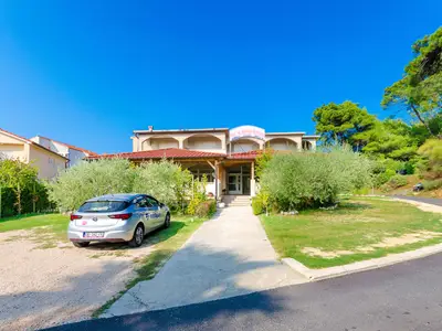 Ferienwohnung für 5 Personen (70 m²) in Lopar 6/10
