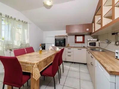 Ferienwohnung für 6 Personen (80 m²) in Lopar 9/10