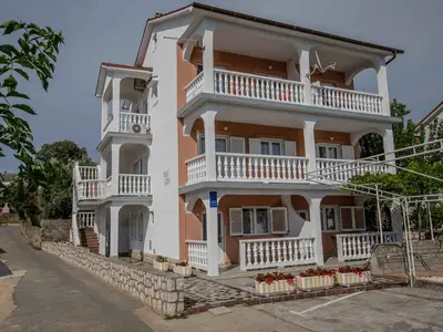 Ferienwohnung für 3 Personen (45 m²) in Lopar 6/10