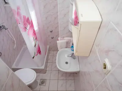 Ferienwohnung für 3 Personen (45 m²) in Lopar 10/10