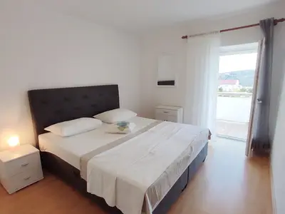 Ferienwohnung für 4 Personen (55 m²) in Lopar 8/10