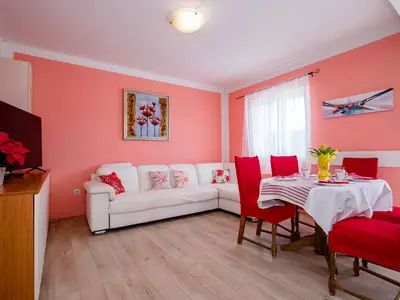 Ferienwohnung für 9 Personen (90 m²) in Lopar 8/10
