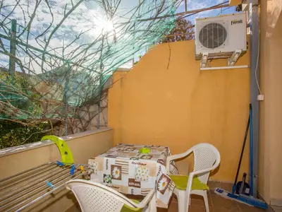 Ferienwohnung für 2 Personen (30 m²) in Lopar 2/10