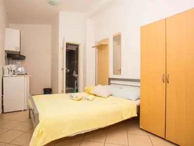 Ferienwohnung für 2 Personen (30 m²) in Lopar 7/10