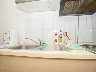 Ferienwohnung für 2 Personen (30 m²) in Lopar 8/10