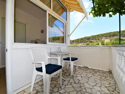 Ferienwohnung für 3 Personen (26 m²) in Lopar 6/10