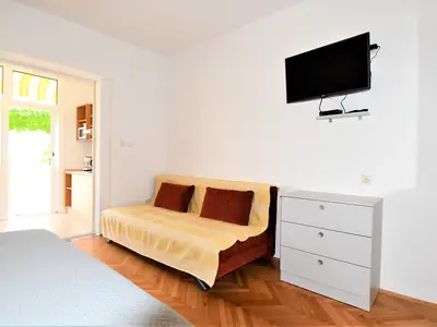 Ferienwohnung für 3 Personen (26 m²) in Lopar 9/10