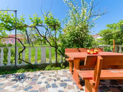 Ferienwohnung für 6 Personen (65 m²) in Lopar 10/10
