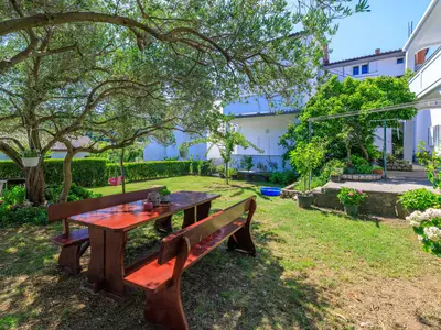 Ferienwohnung für 2 Personen (35 m²) in Lopar 5/10