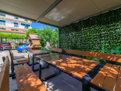 Ferienwohnung für 3 Personen (35 m²) in Lopar 6/10