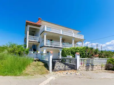 Ferienwohnung für 5 Personen (65 m²) in Lopar 2/10