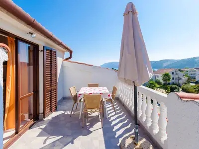 Ferienwohnung für 2 Personen (35 m²) in Lopar 7/10