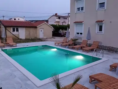 pool