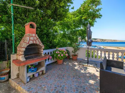 Ferienwohnung für 6 Personen (90 m²) in Lopar 5/10