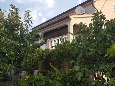 Ferienwohnung für 6 Personen (65 m²) in Lopar 2/10