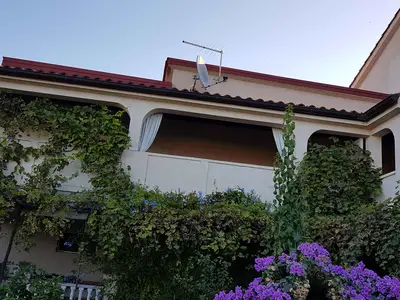 Ferienwohnung für 4 Personen (40 m²) in Lopar 8/10