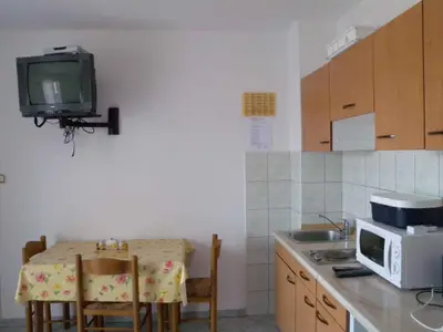 Ferienwohnung für 7 Personen (65 m²) in Lopar 7/10