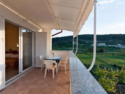 Ferienwohnung für 5 Personen (50 m²) in Lopar 3/10