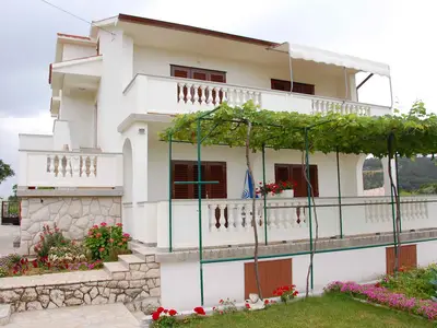 Ferienwohnung für 5 Personen (50 m²) in Lopar 7/10