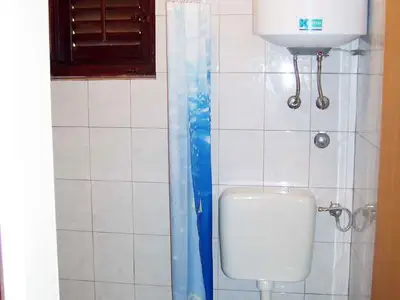 Ferienwohnung für 3 Personen (65 m²) in Lopar 6/10