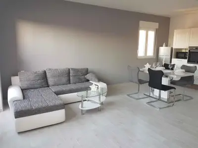 Ferienwohnung für 4 Personen (59 m²) in Lopar 1/10