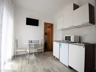 Ferienwohnung für 3 Personen (40 m²) in Lopar 8/10