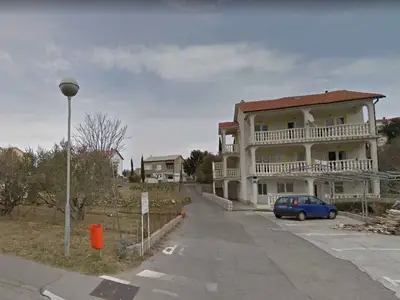 Ferienwohnung für 5 Personen (40 m²) in Lopar 3/10