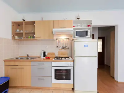 Ferienwohnung für 2 Personen (35 m²) in Lopar 4/10