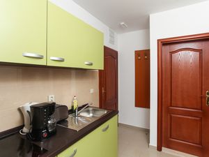 23931625-Ferienwohnung-4-Lopud-300x225-5