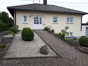 23505754-Ferienwohnung-4-Losheim Am See-300x225-3