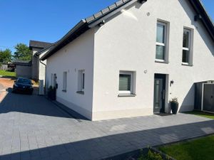 23577878-Ferienwohnung-4-Losheim Am See-300x225-3