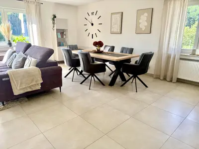 BlickEsszimmerEG