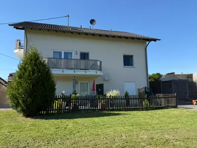 Hausrückseite