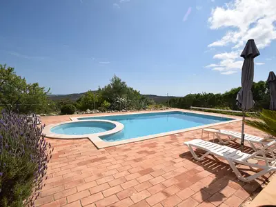 PoolOfHouse