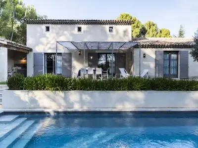 Ferienwohnung für 9 Personen (155 m²) in Lourmarin 2/10