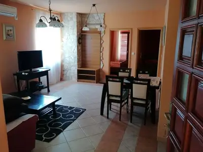 Ferienwohnung für 5 Personen in Lovište 6/10